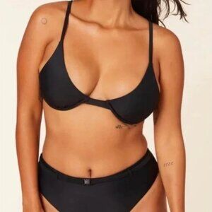 Andie The Sicily Top in Black (Size M)